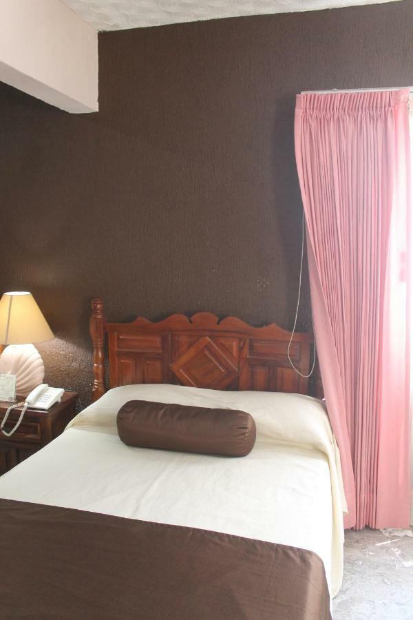Hotel San Jorge Тепик Екстериор снимка